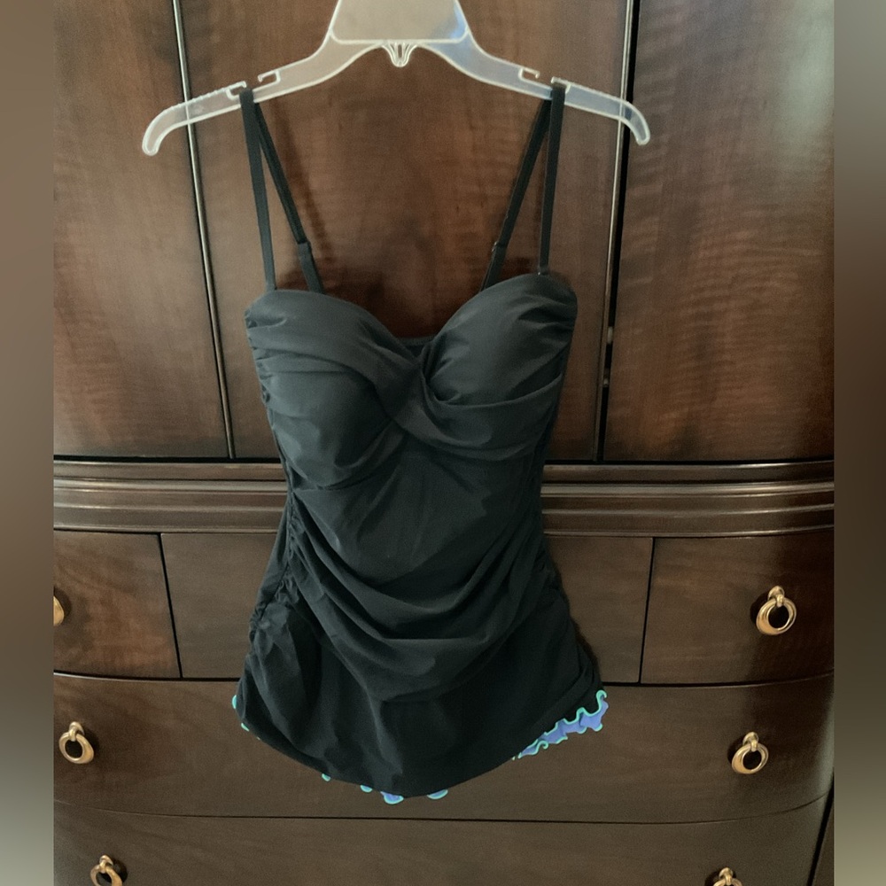 Profile by Gottex Elegant Black Swimwear